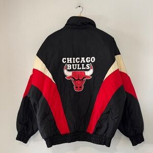 Vintage Chicago Bulls Jacket / XL / Chalk Line / 90s / NBA